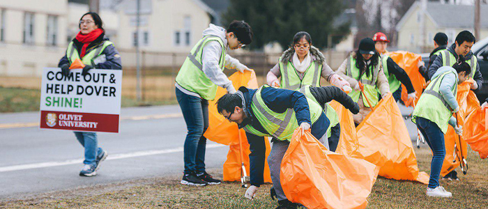 Dozens of Students Volunteer in Town Clean-up Activities